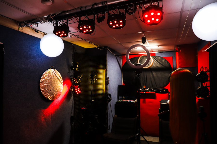 studio8